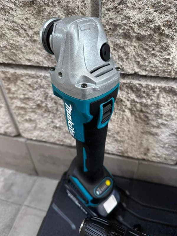 Makita aku set 4u1 RASPRODAJA (4 baterije) - PO NABAVNOJ CIJENI 4