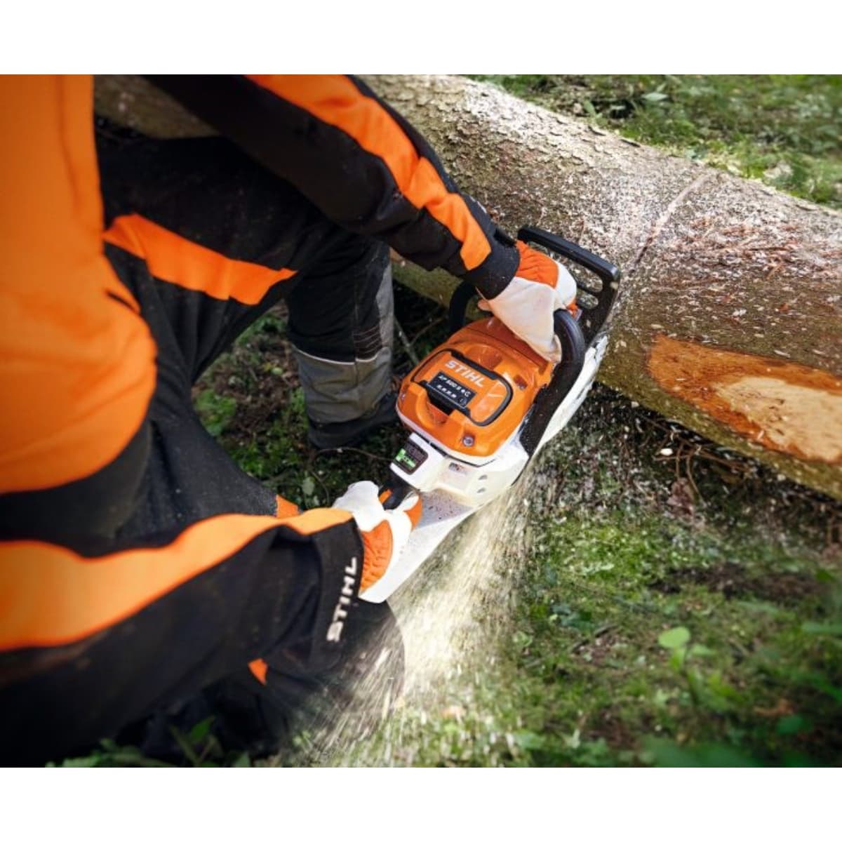 STIHL aku Pila/Motorka 36V + 2 baterije + punjač  - ORG 4